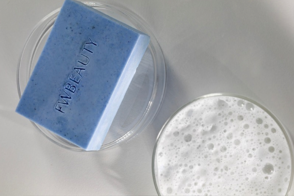 Discover Radiant Skin with Our Kojic Acid Body Bar