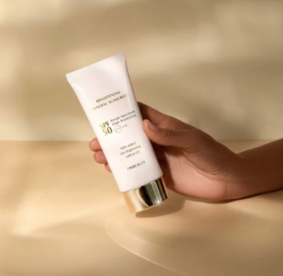 Chemical vs. Mineral SPF: Understanding the Difference and Why Mineral SPF is Your Best Bet